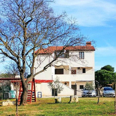 Apartments Ester Victoria Medulin Dış mekan fotoğraf