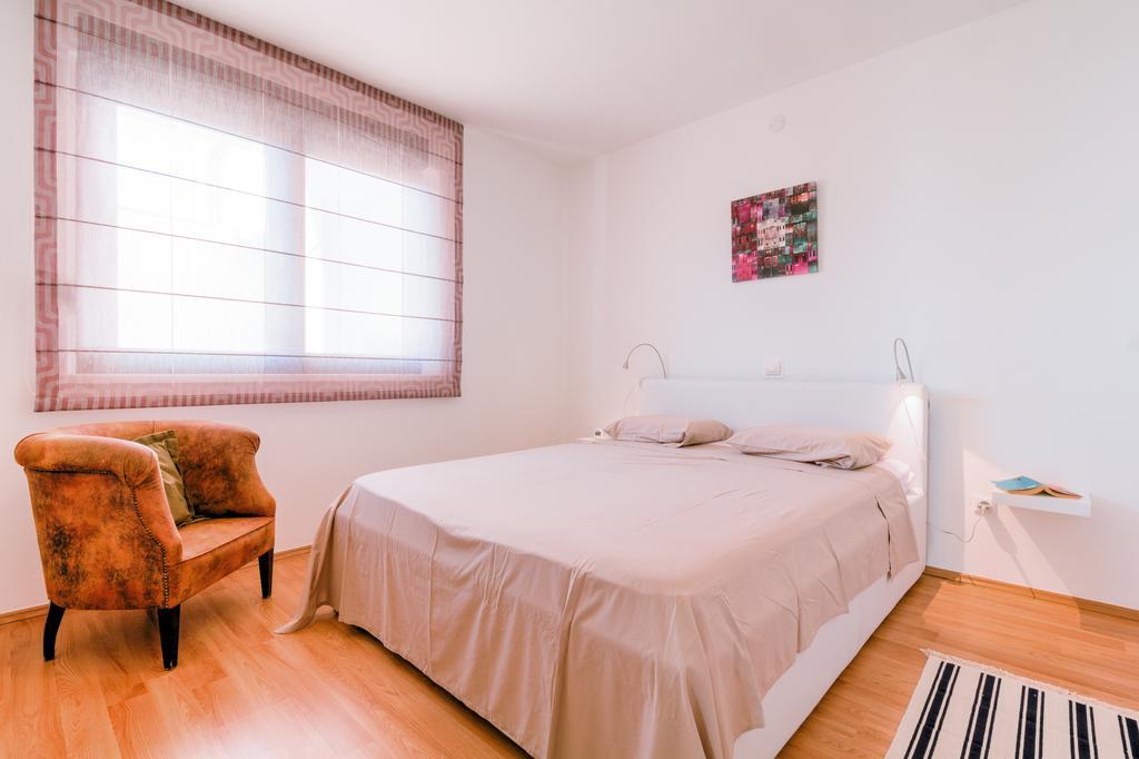 Apartments Ester Victoria Medulin Dış mekan fotoğraf